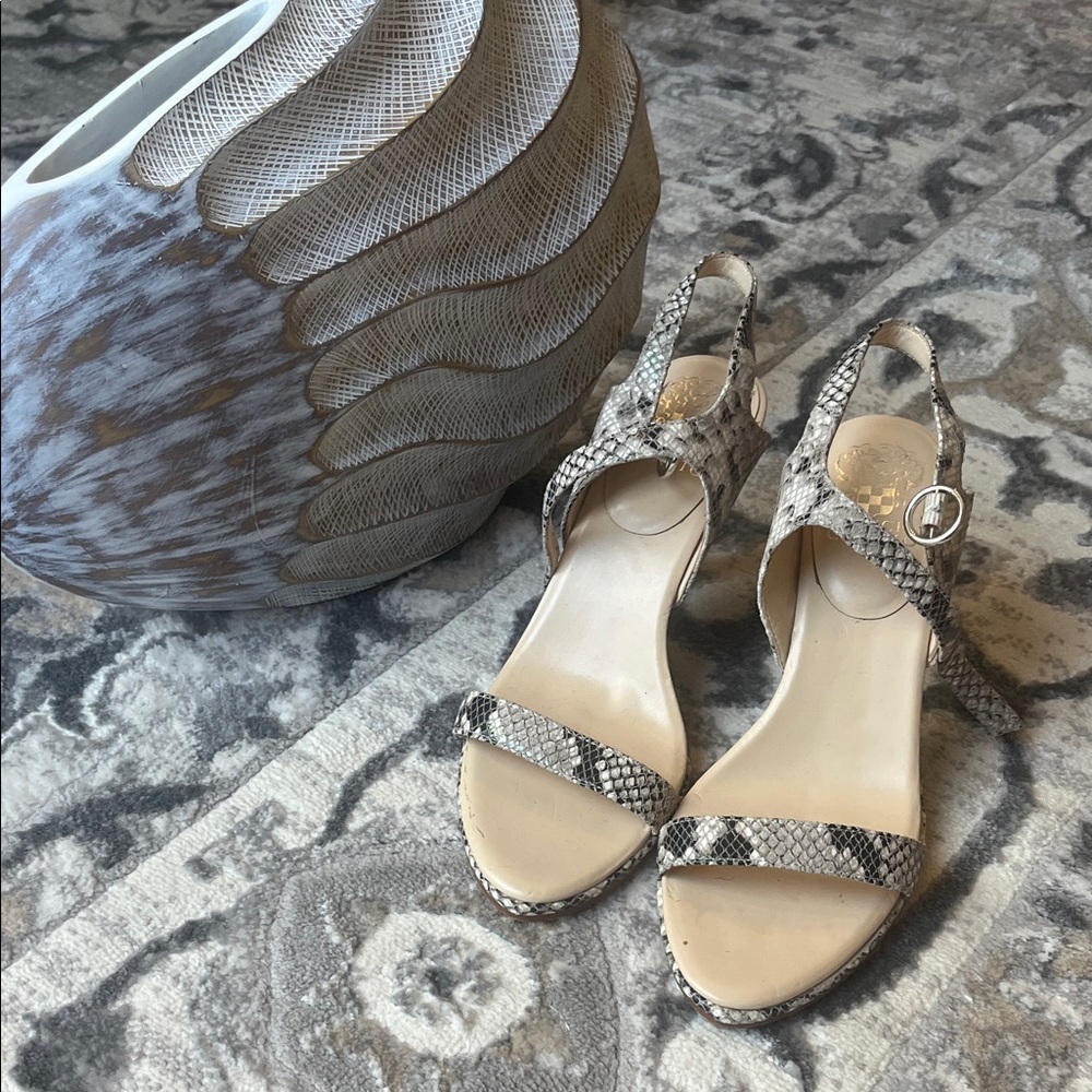 Vince Camuto Beige and Black Snakeskin Sandals